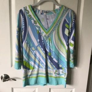 Barbara Gerwit long sleeve V neck cotton tee size M